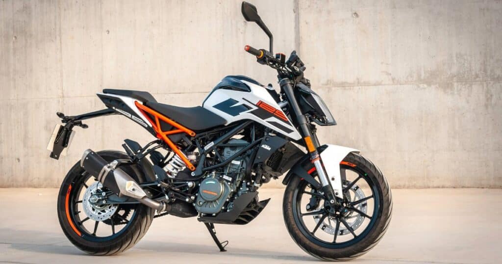 Motorcycle Shipping Regulations: Fuel vs. Electric Bikes